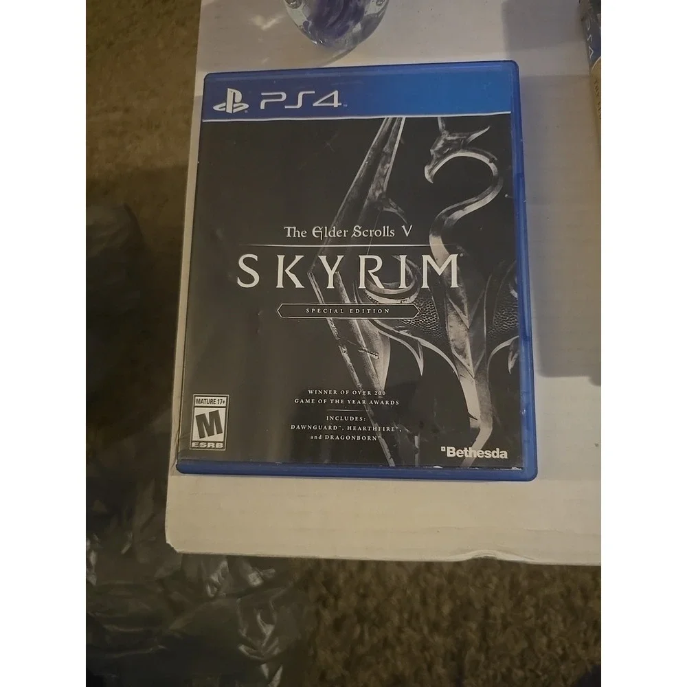 Bethesda The Elder Scrolls V: Skyrim Special Edition PS4 Remote Play Multiplaye…